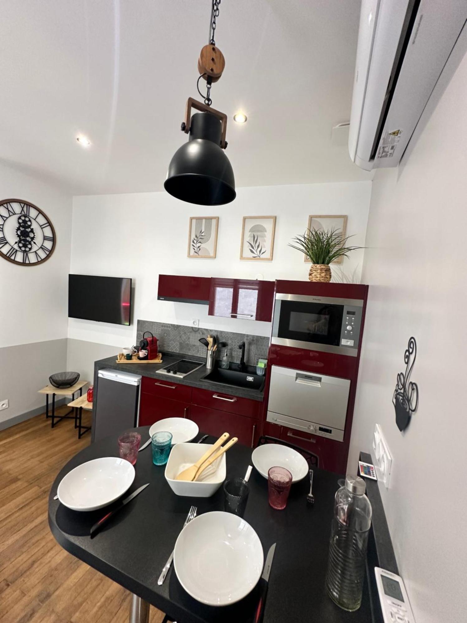 Le Cosy Charmeur Climatise Avec Patio Apartment Тур Екстериор снимка